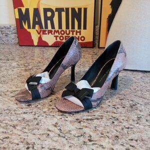 Antonio Melani Pink Snake Skin Bowtique Peep Toe Heels NIB